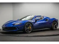 Gebraucht Ferrari 296 830 PS (610 kW) 2023 Blau Cabrio