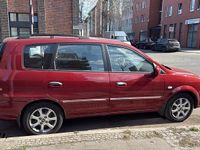 Gebraucht Kia Carens EX 113 PS (83 kW) 2004 Rot Van / Kleinbus