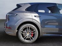 Gebraucht Porsche Cayenne GTS 460 PS (338 kW) 2020 Grau quarzitgraumetallic (metallic) SUV
