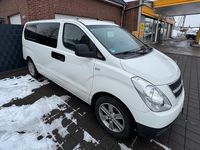 Gebraucht Hyundai H-1 170 PS (125 kW) 2011 Weiß Van / Kleinbus