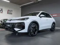 Neu VW T-Roc R-line 150 PS (110 kW) 2026 Pure white SUV