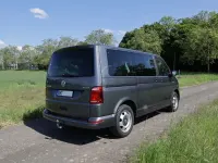 Gebraucht VW Multivan 150 PS (110 kW) 2019 Grau Van / Kleinbus
