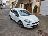 Gebraucht Fiat Punto 86 PS (63 kW) 2012 Weiß Kleinwagen