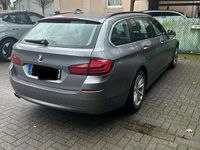 Gebraucht BMW 520 190 PS (139 kW) 2016 Grau Kombi