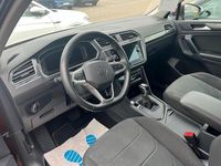 Gebraucht VW Tiguan Elegance 150 PS (110 kW) 2022 Braun SUV