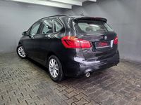 Gebraucht BMW 220 Active Tourer 192 PS (141 kW) 2019 Schwarz Van / Kleinbus