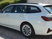 Gebraucht BMW 318 Advantage 150 PS (110 kW) 2022 Weiß Kombi