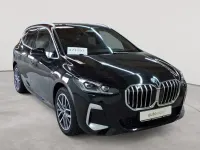 Gebraucht BMW 225 Active Tourer Performance 136 PS (100 kW) 2022 Saphirschwarz metallic Van / Kleinbus