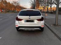 Gebraucht BMW X1 184 PS (135 kW) 2015 Weiß SUV