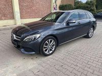 Gebraucht Mercedes C220 Avantgarde 170 PS (125 kW) 2014 Tenoritgrau Kombi