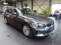 gebraucht BMW 320 d Touring xDrive Aut. Advantage 8-fach Navi