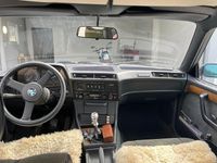 Gebraucht BMW 732 Basis 197 PS (144 kW) 1982 Silber Limousine