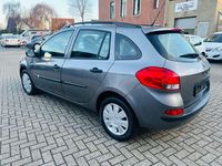 Gebraucht Renault Clio II Expression 75 PS (55 kW) 2010 Violett Limousine