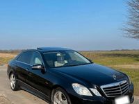 Gebraucht Mercedes E350 265 PS (194 kW) 2011 Schwarz Limousine