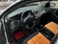 Gebraucht Ford Focus 101 PS (74 kW) 1999 Grau Kleinwagen