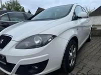Gebraucht Seat Altea XL 105 PS (77 kW) 2012 Weiß Van / Kleinbus