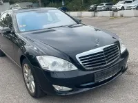 Gebraucht Mercedes S500 387 PS (284 kW) 2007 Schwarz Limousine