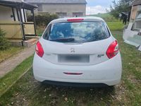 Gebraucht Peugeot 208 92 PS (67 kW) 2014 Weiß Kleinwagen