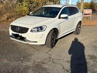 Gebraucht Volvo XC60 Ocean Race 190 PS (139 kW) 2016 Weiß SUV