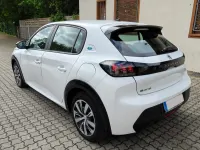 Gebraucht Peugeot 208 Active 100 kW (136 PS) 2022 Weiß Kleinwagen