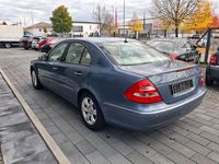 Gebraucht Mercedes E220 Elegance 150 PS (110 kW) 2005 Blau Limousine