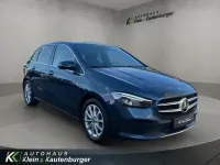Gebraucht Mercedes B220 Progressive 190 PS (139 kW) 2019 Blau Kleinwagen