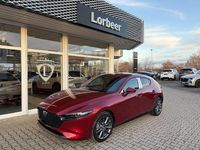 Neu Mazda 3 140 PS (102 kW) 2025 Rot Limousine
