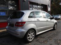 Gebraucht Mercedes B200 140 PS (102 kW) 2005 Silber Van / Kleinbus