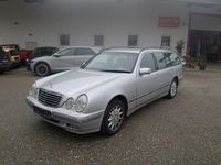 Gebraucht Mercedes E240 170 PS (125 kW) 2000 Silber Limousine