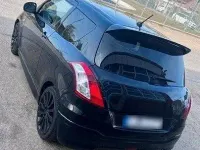 Gebraucht Suzuki Swift 94 PS (69 kW) 2011 Schwarz Kleinwagen