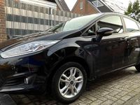 Gebraucht Ford Fiesta SYNC Edition 80 PS (58 kW) 2015 Schwarz Kleinwagen