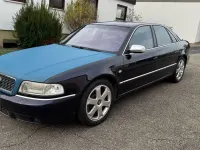 Gebraucht Audi S8 Sport 360 PS (264 kW) 2001 Blau Limousine