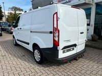 Gebraucht Ford Transit Trend 131 PS (96 kW) 2016 Weiß Van / Kleinbus