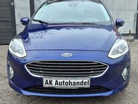 Gebraucht Ford Fiesta Titanium 125 PS (91 kW) 2018 Blau Kleinwagen