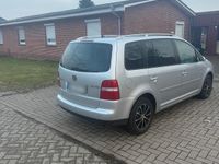 Gebraucht VW Touran 140 PS (102 kW) 2004 Silber Van / Kleinbus