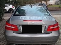 Gebraucht Mercedes E250 204 PS (150 kW) 2009 Silber Coupé