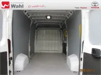 Gebraucht Toyota Proace H2 140 PS (102 kW) 2025 Icy white Van / Kleinbus