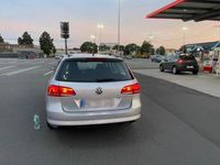 Gebraucht VW Passat 140 PS (102 kW) 2013 Silber Kombi