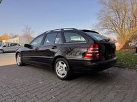 Gebraucht Mercedes C220 150 PS (110 kW) 2006 Schwarz Kombi