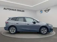 Gebraucht BMW 220 Active Tourer Luxury Line 150 PS (110 kW) 2025 Sparkling kupfergrau Van / Kleinbus