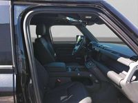 Gebraucht Land Rover Defender SE Dynamic 249 PS (183 kW) 2024 Schwarz SUV