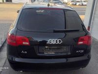 Usado Audi A6 Performance 179 HP (131 kW) 2007 Preto Carrinha