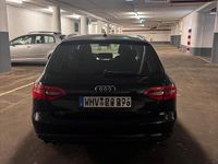 Gebraucht Audi A4 150 PS (110 kW) 2013 Schwarz Kombi