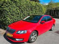Second-hand Skoda Octavia 105 CP (77 kW) 2014 Roșu Hatchback