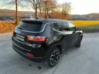 Gebraucht Jeep Compass Limited 131 PS (96 kW) 2023 Schwarz SUV