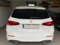 Gebraucht Mercedes B180 136 PS (100 kW) 2019 Weiß Kleinwagen