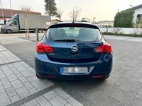 Gebraucht Opel Astra 116 PS (85 kW) 2010 Blau Kleinwagen