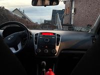 Gebraucht Kia Ceed 116 PS (85 kW) 2010 Blau Kleinwagen