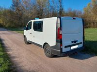 Gebraucht Opel Vivaro 125 PS (91 kW) 2018 Weiß Van / Kleinbus