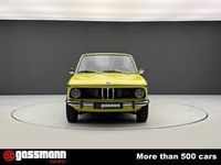 Second-hand BMW 2000 100 CP (73 kW) 1973 Galben Berlinǎ
